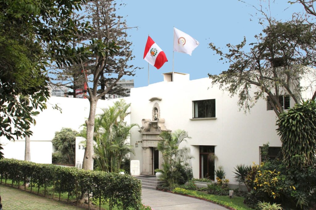 Fundación Academia Diplomática del Perú felicita a la Academia Diplomática del Perú por su 71.º aniversario