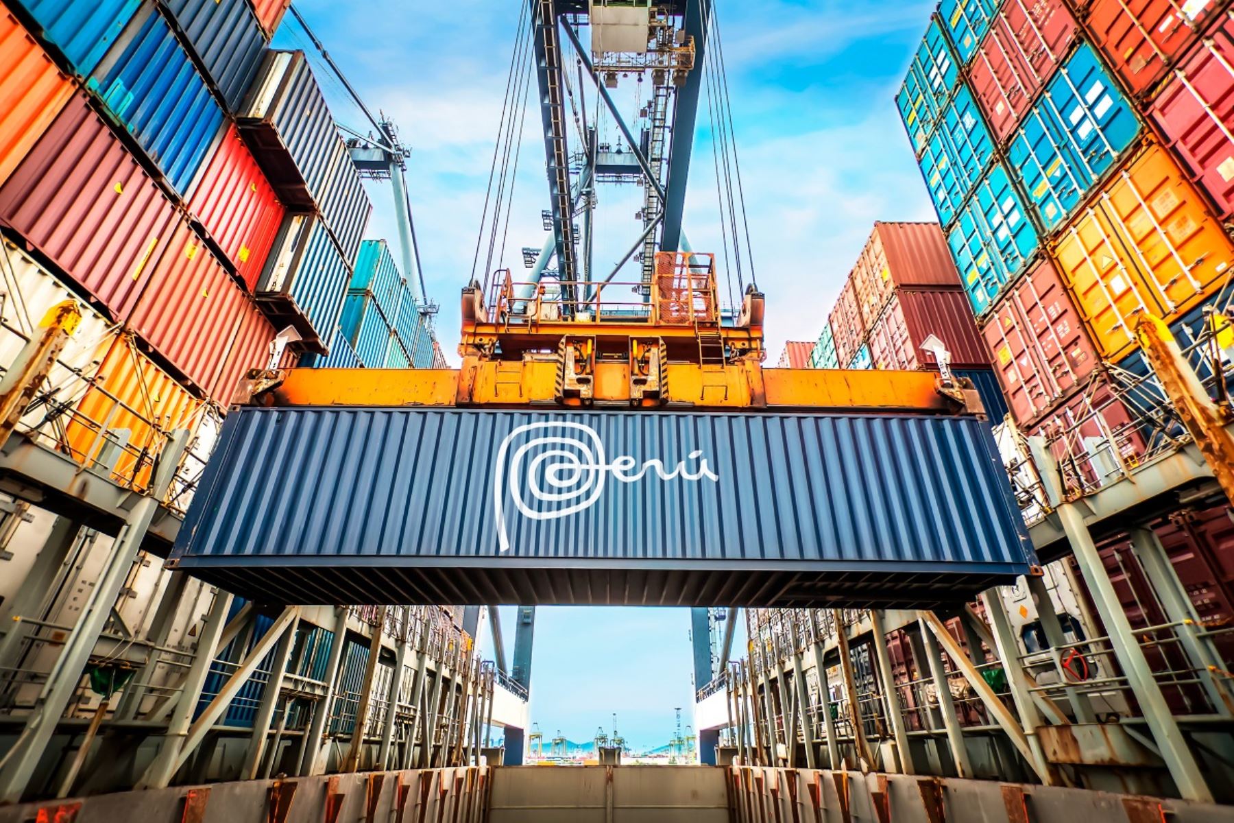 Exportaciones peruanas crecen 13.8% entre enero y agosto de 2024