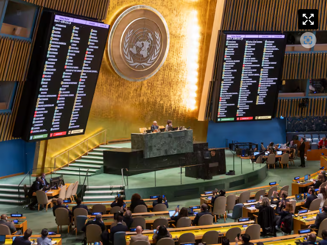 ONU condena invasión rusa en Ucrania; EE.UU. y Rusia votan en contra