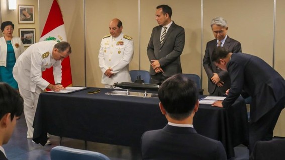 Perú y Corea del Sur firman contrato de codesarrollo para coproducir submarinos con transferencia tecnológica
